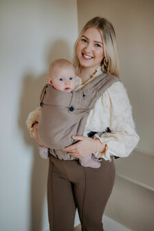 Baby carrier Brown Click &amp; Go + - size 50 t/m 86