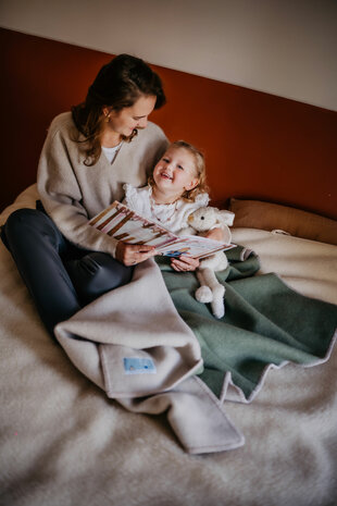 Baby blanket Wool - duo agave & cream